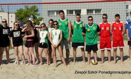 III Turniej Piłki Siatkowej Plażowej o Puchar Dyrektora ZSP nr 3