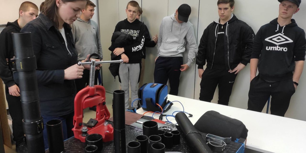Hydraulicy w Warszawie, Ośrodek Szkolenia Geberit
