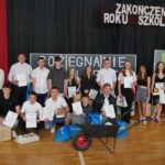 👩‍🎓🌼Gratulujemy Wam wszystkim sukcesów i wytrwałości w mijającym roku szkolnym 2024/25.