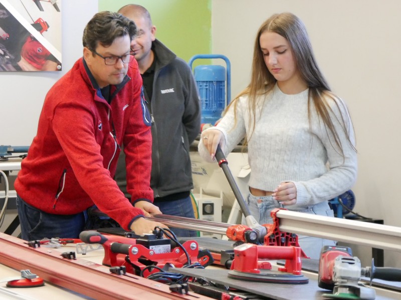 👷DZIEŃ BUDOWLAŃCA – czwartek 2️⃣5️⃣ września.