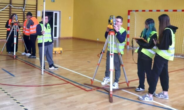 🌎Etap szkolny XLVIII Olimpiady Wiedzy Geodezyjnej i Kartograficznej