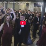 TARNOBRZESKA „BUDOWLANKA” NA BALU – MATURZYŚCI BAWILI SIĘ NA STUDNIÓWCE