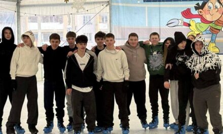 Wyjście klasowe na lodowisko⛸️.