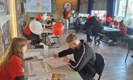 ŚWIADOMIE DOŁĄCZAJĄ DO GRONA DAWCÓW