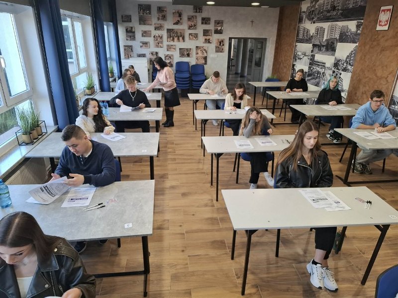 Próbna matura 2026 z języka polskiego. Tak było w Budowlance