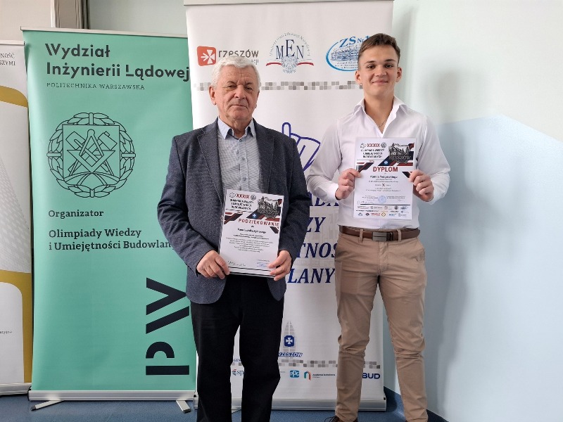 👷‍♂️Kamil Podporski uczeń klasy 5 technikum budownictwa wyróżniony na Olimpiadzie Budowlanej etapu okręgowego